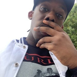 Meet your Posher, Omar